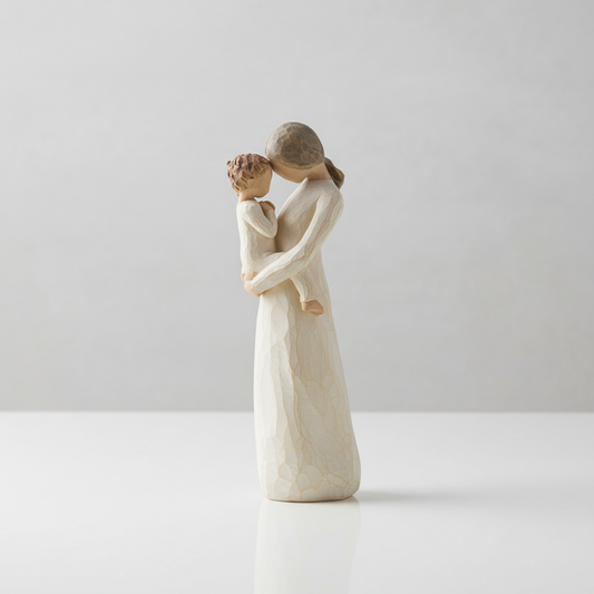 Heart Figures – Held in Love